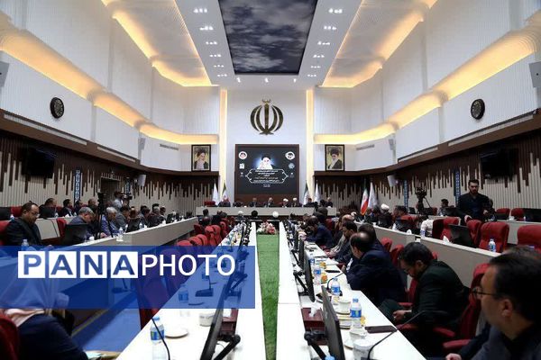 نشست مشترک اعضای شورا و روسای ادارات آموزش و پرورش در استانداری خراسان‌رضوی 