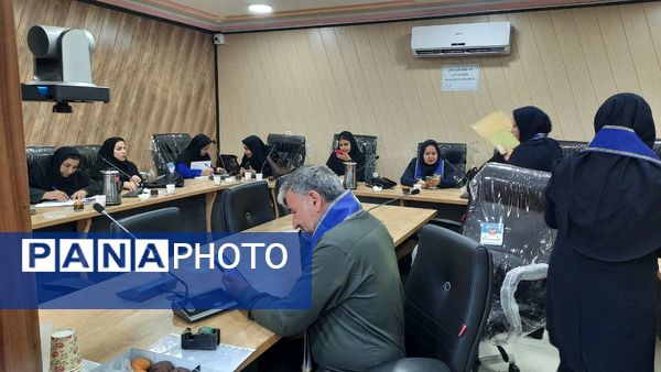 برگزاری جلسه توانمندسازی مسئولان سازمان دانش‌آموزی کهگیلویه و بویراحمد در یاسوج