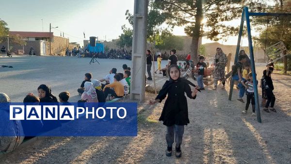 تعزیه خوانی دهه آخر صفر در روستای نقاب 