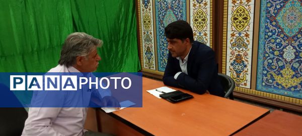 حضور دانش‌آموزان و فرهنگیان در نماز‌ جمعه صفادشت