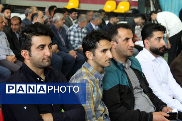 همایش روز معلم در بندپی شرقی 