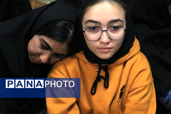 آوای غریب مهتاب؛ مرثیه‌ای برای بضعه الرسول در دبیرستان‌ولایت بهارستان‌دو