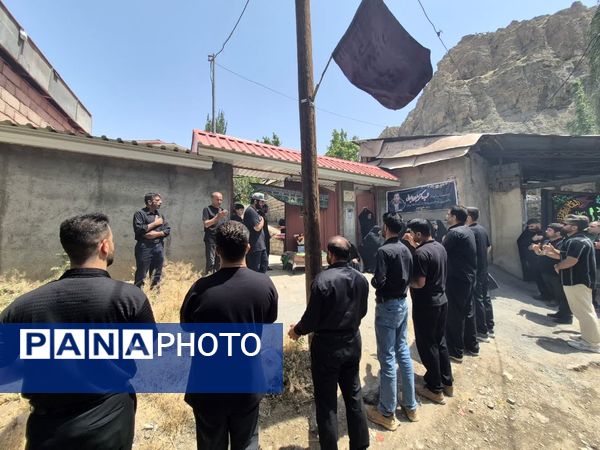 میزبانی خانواده شهید سلیمان سلیمانی از هیات فاطمیون بلده