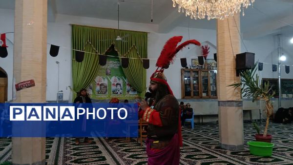 مراسم تعزیه خوانی شهادت حضرت عباس(ع) توسط ذاکرین دهستان شوراب صغیر