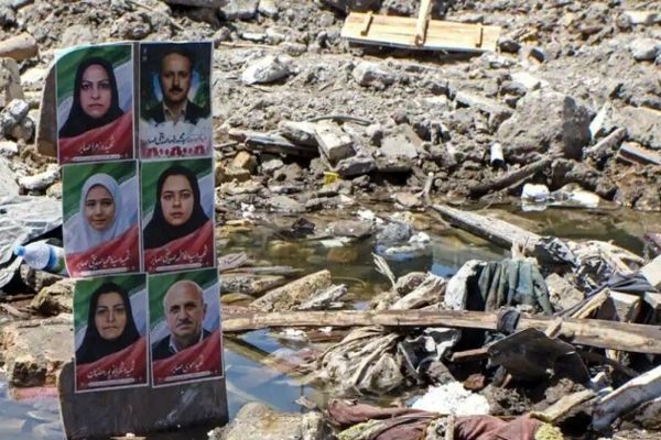 رونمایی از تقویم تاریک در فرهنگسرای اندیشه