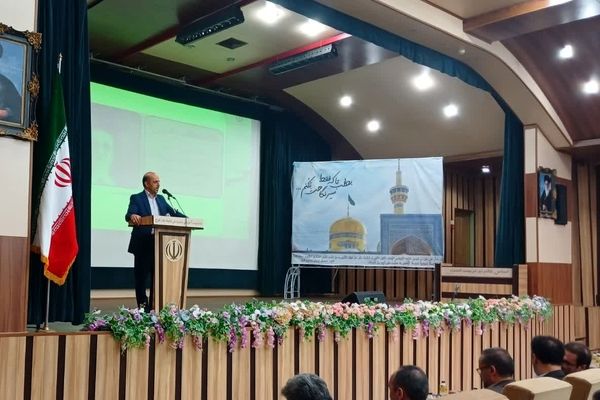 رئیس‌جمهوری به نظام تعلیم و تربیت اهتمام ویژه‌ای دارد