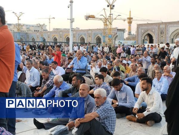 برگزاری مراسم چهلم رئیس‌جمهور شهید در حرم مطهر رضوی 
