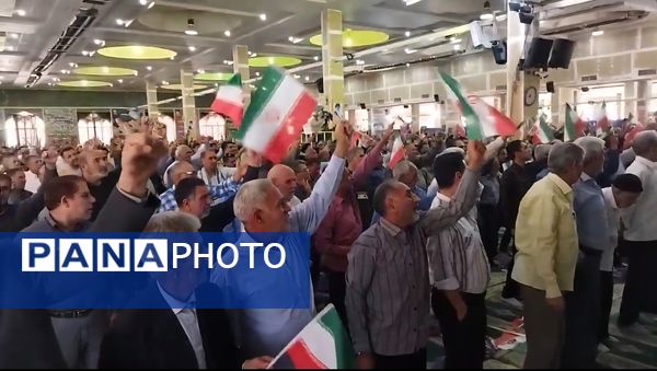 حضور مردم غیور خرم آباد در راهپیمایی و نماز جمعه خشم و نصر