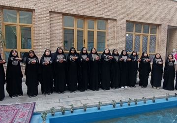 جشن میلاد حضرت زینب در منزل شهید بابایی برگزارشد