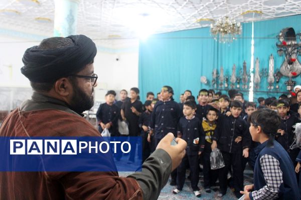 عزاداری دانشآموزان قم در آستان مقدس امامزاده سیدعلی(ع)