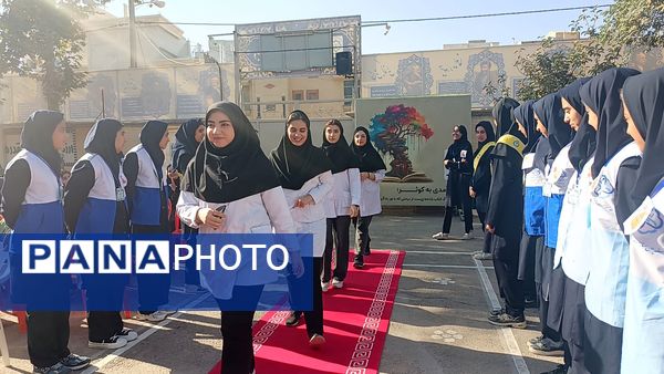 افتتاحیه طرح آهن یاری در دبیرستان کوثر فرهنگیان