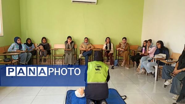 صد روز صد تجربه در فرهنگسرای الهیه