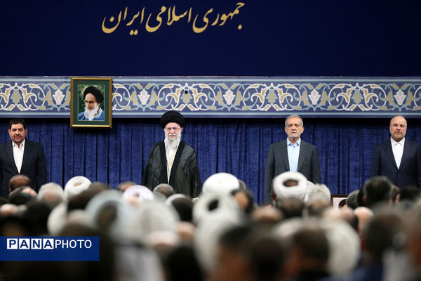 مراسم تنفیذ حکم چهاردهمین دوره ریاست‌جمهوری اسلامی ایران‌
