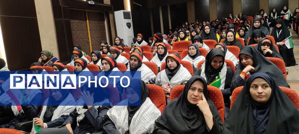 برگزاری یادواره شهدای فرهنگی و دانش‌آموزی در سالن غدیر شهرستان شیروان