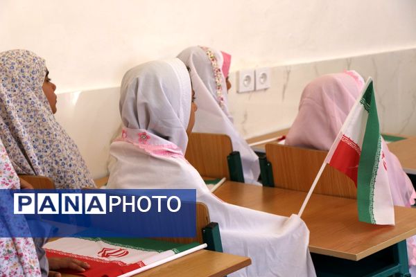 آیین بهره‌برداری متمرکز از ۵۶ پروژه آموزشی با ۱۶۲ کلاس درس