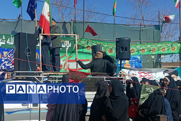 مردم شهر صغاد حامی آرمان‌های انقلاب با حضور در راهپیمایی ۲۲ بهمن