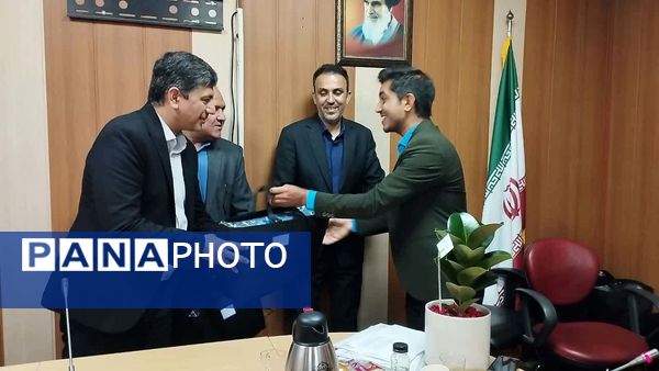تجلیل از دانش آموزان بانیازهای ویژه خبرنگار پانا خراسان رضوی