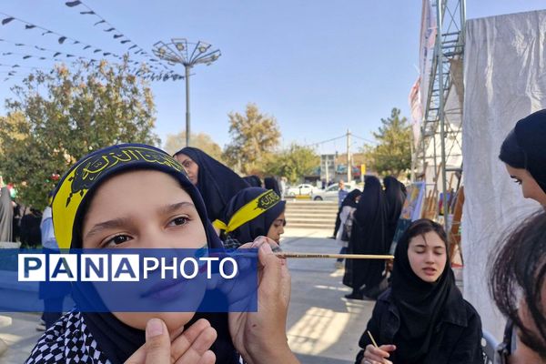 فریاد استکبار ستیزی از ورامین طنین انداز شد