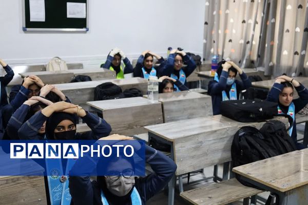 پناه‌گیری، خروج، نجات؛ مانور زلزله در خوزستان