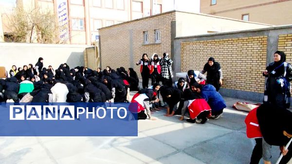 بیست و هفتمین مانور سراسری زلزله و ایمنی در مدارس شهرستان کلات