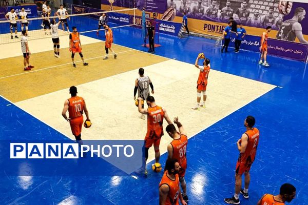تقابل حساس سایپا ورامین و صنعتگران امید در هفته دوم لیگ برتر والیبال