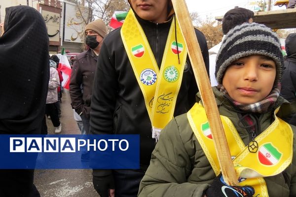 راهپیمایی باشکوه ۲۲ بهمن ماه شهرستان بجنورد 