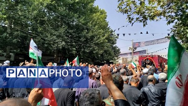 حضور باشکوه مردم کرج در مراسم تشییع جمعی از شهدا حمله رژیم صهیونیستی