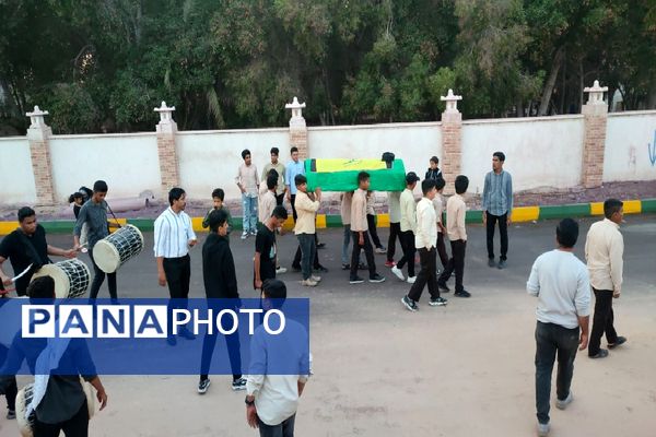 حرکت خودجوش نوجوانان بوموسی به‌مناسبت تشییع و خاکسپاری نمادین شهید نصرالله