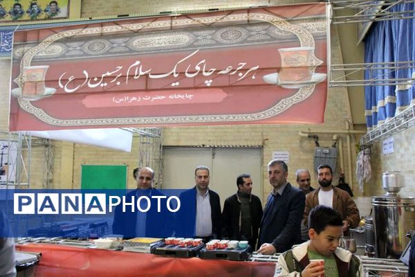 تقدیر از مدیران و فعالان پیشگیری از آسیب‌های اجتماعی شهرک امید صفادشت در نماز جمعه