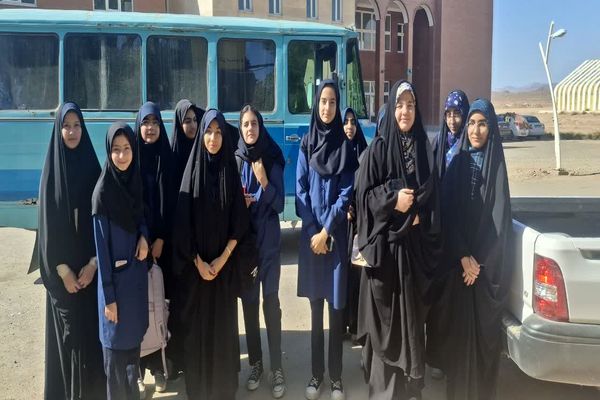حضور دانش‌آموزان گرمساری در مسابقات استانی لیگ جت 