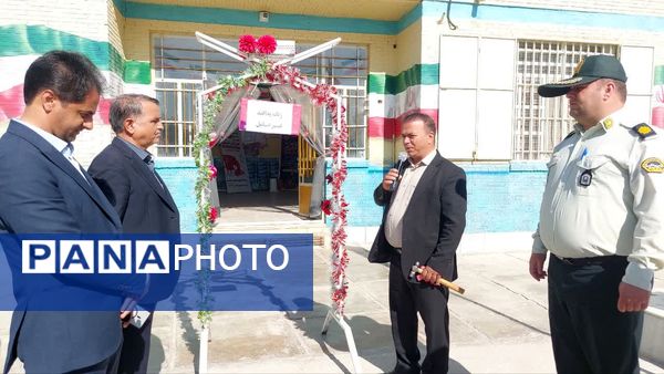 نواخته شدن زنگ پدافند غیرعامل در مدرسه شهید دستغیب مروست