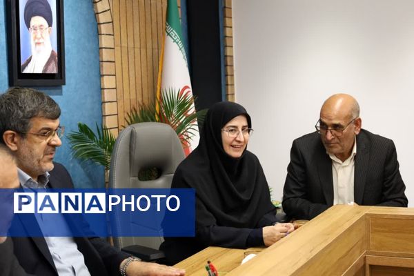 روایت آزادگی برای نسل نو