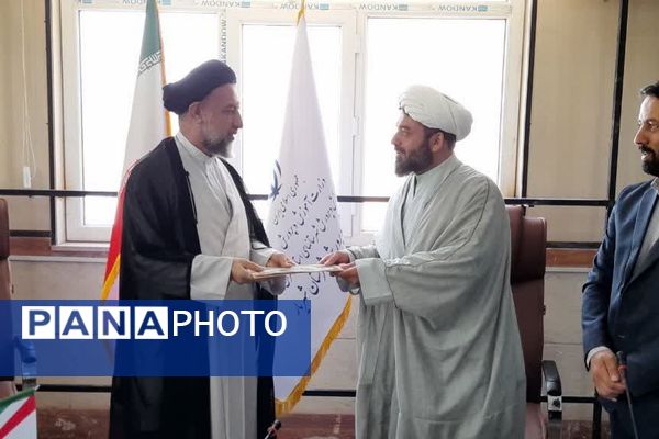 درخشش مدارس و راویان برتر در آیین اختتامیه مدرسه انقلاب شهریار