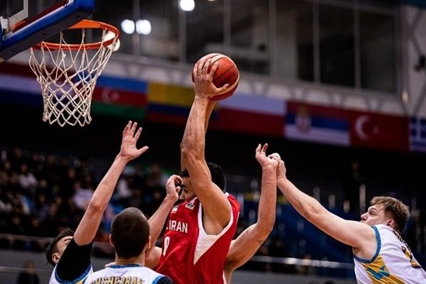 نبرد آسمان‌خراش‌های ایران با عراق زیر حلقه انتخابی جام جهانی ۲۰۲۵