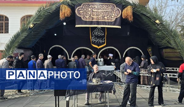 مراسم تشییع پیکر هفت شهید گمنام در رشت