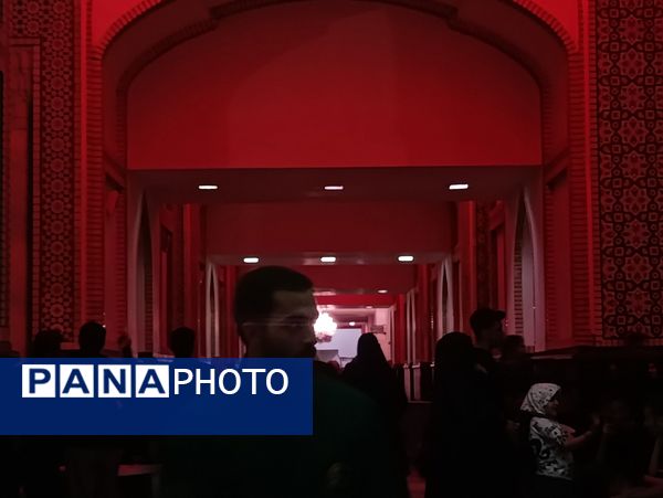 حرم در بغض عاشورا 