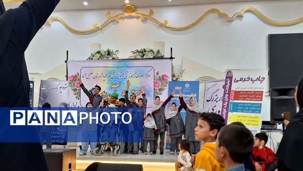 جشن بزرگ روز جهانی معلولین درشهرستان خلیل آباد