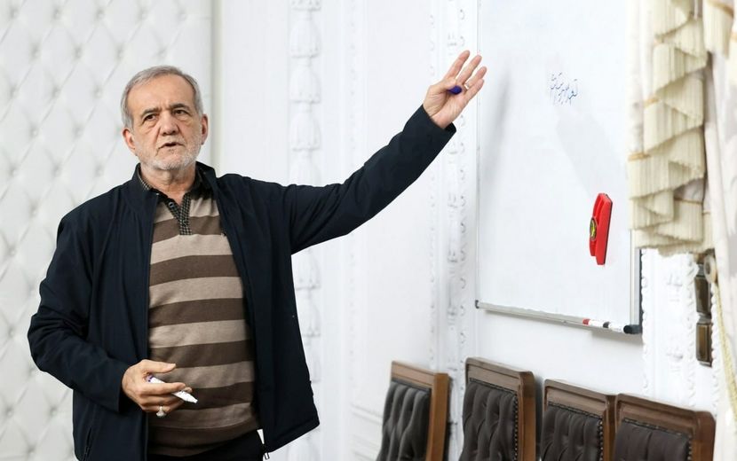 «معلم و مدرسه» در نگاه دولت چهاردهم
