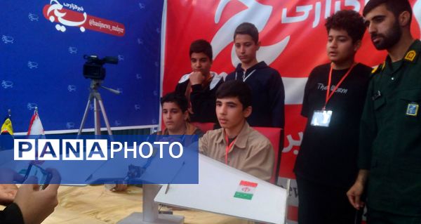  آیین افتتاحیه نمایشگاه پایگاه‌های مقاومت بسیج اسوه‌ شهرستان ملایر