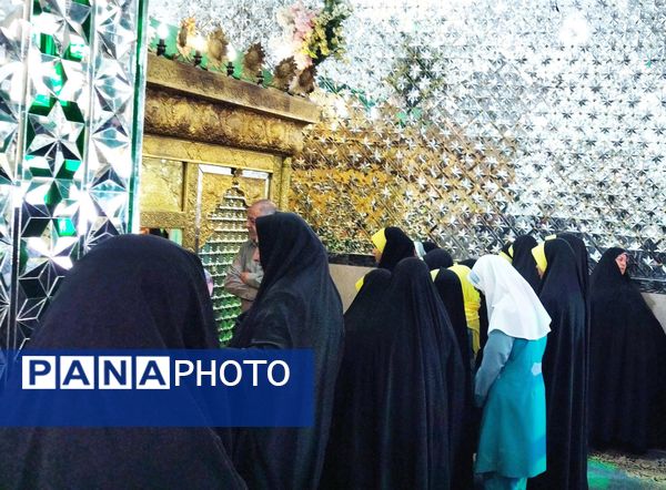 مراسم غبارروبی بقعه متبرکه امامزاده اسماعیل(ع) شهرستان فیروزکوه