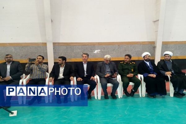 برگزاری جشن روز دختر در سالن کارگر فاروج