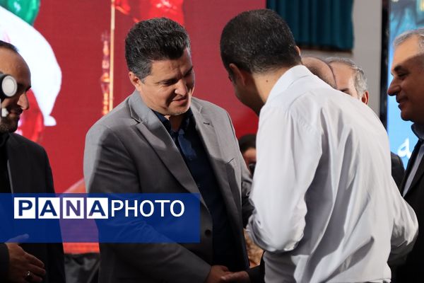 آیین بهره‌برداری از مصلی و مجتمع فرهنگی مذهبی امام خمینی (ره) شهر فردیس