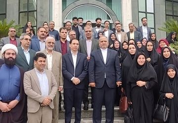 آیین سپاس از فرهنگیان نمونه و منتخبین استانی شهرستان شهریار