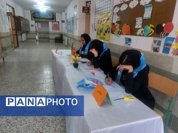 انتخابات شورای دانش آموزی در زاوه