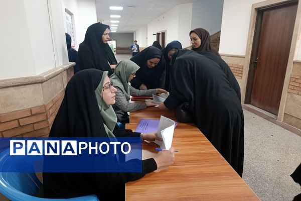 دوره تخصصی توانمندسازی مربیان تشکیلاتی سازمان دانش‌آموزی استان اردبیل