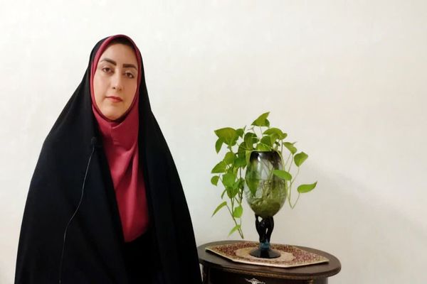 شادیِ امروز، موفقیتِ فردا؛ نسخه‌ی دو معلم یزدی برای سال تحصیلی جدید