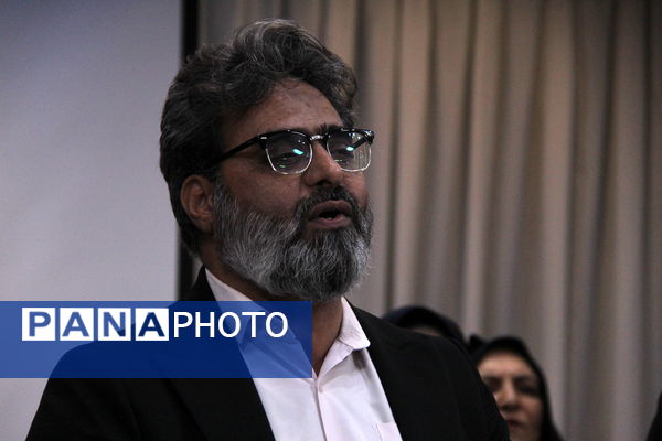 مراسم حافظ خوانی در کانون ام ابیها یزد