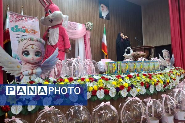 جشن تکلیف دانش آموزان دختر شهرستان ملارد