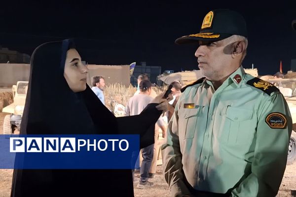 بازدید از نمایشگاه اسوه به‌مناسبت هفته دفاع مقدس در شیراز