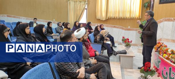 کارگاه آموزشی نماد در شیروان